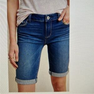 Paige Jax Knee Women's Blue Denim Shorts